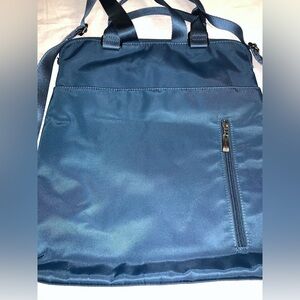 BAGGALLINI “Jessica” Convertible Backpack in NAVY
